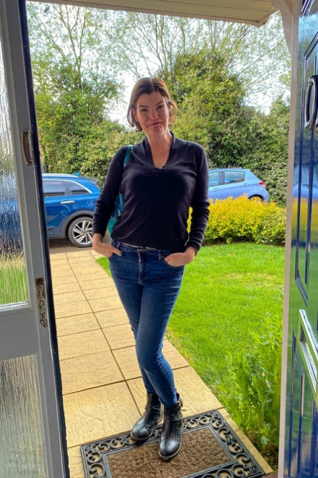 Mature Wife Pics