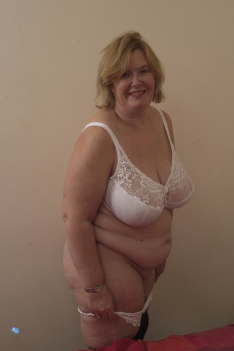 BBW woman in glasses Busty GG sucks her huge naturals and toys her pussy